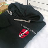 Īsts Latvietis līdz kaulam on heart Hoodie